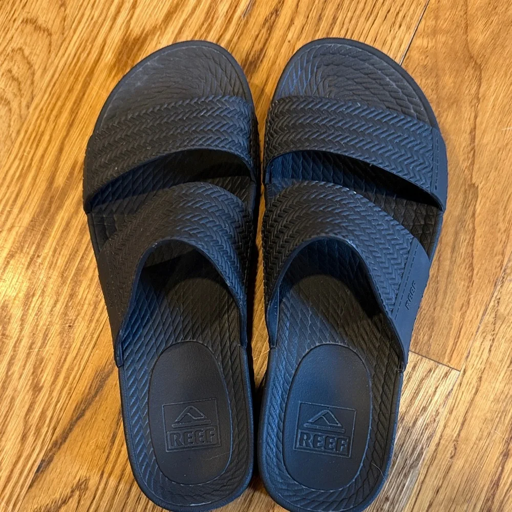 Womens Reef Water Vista Sandals, size 9 - Picture 4 of 4